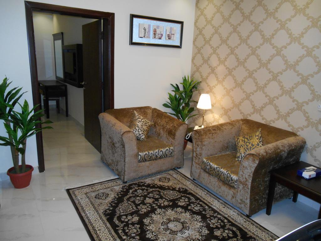 جلنار الشرق للشقق المخدومة Jidá Quarto foto